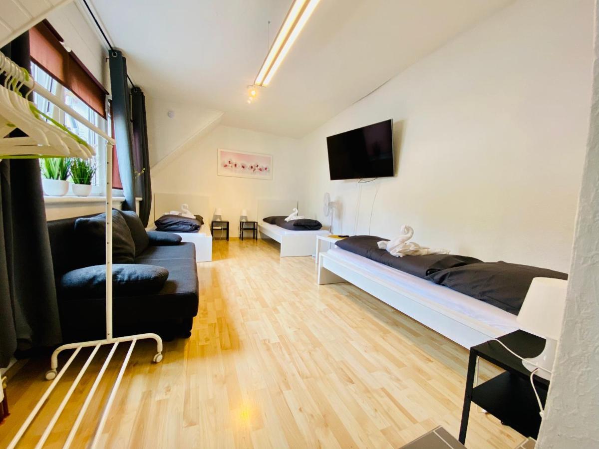 3-Zimmer Haus 85qm mit Balkon bis zu 8 Personen Winningen Exterior foto