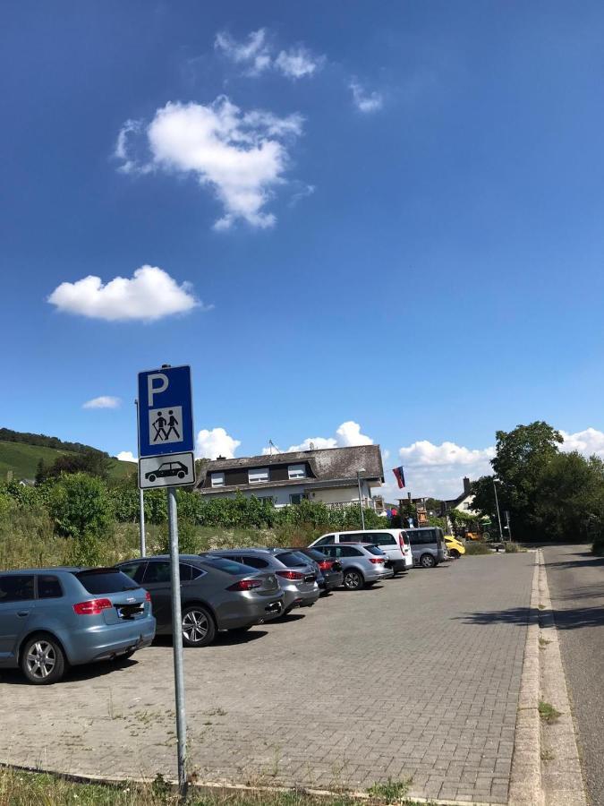 3-Zimmer Haus 85qm mit Balkon bis zu 8 Personen Winningen Exterior foto